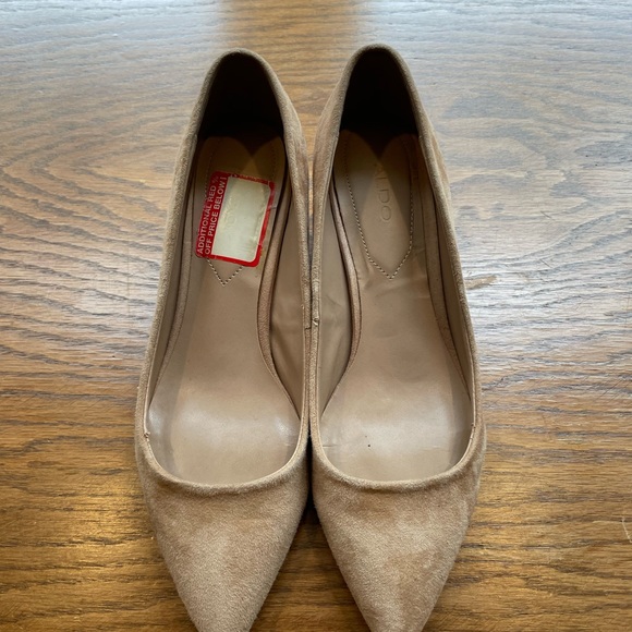 ALDO camel suede pumps - Picture 4 of 6